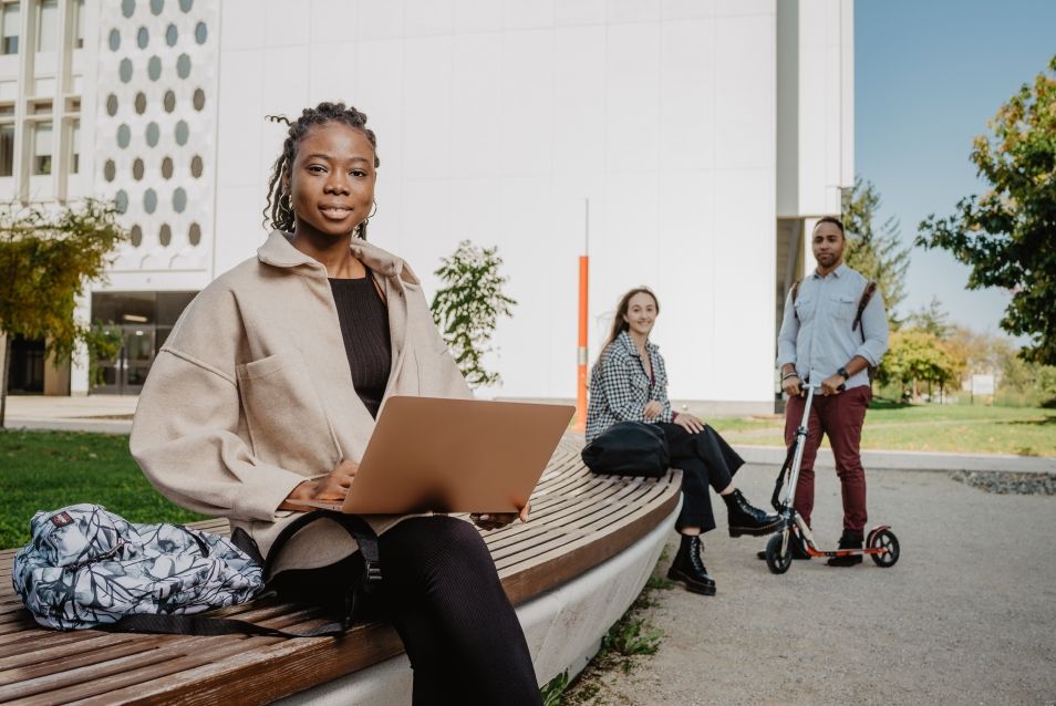 étudiants et étudiantes